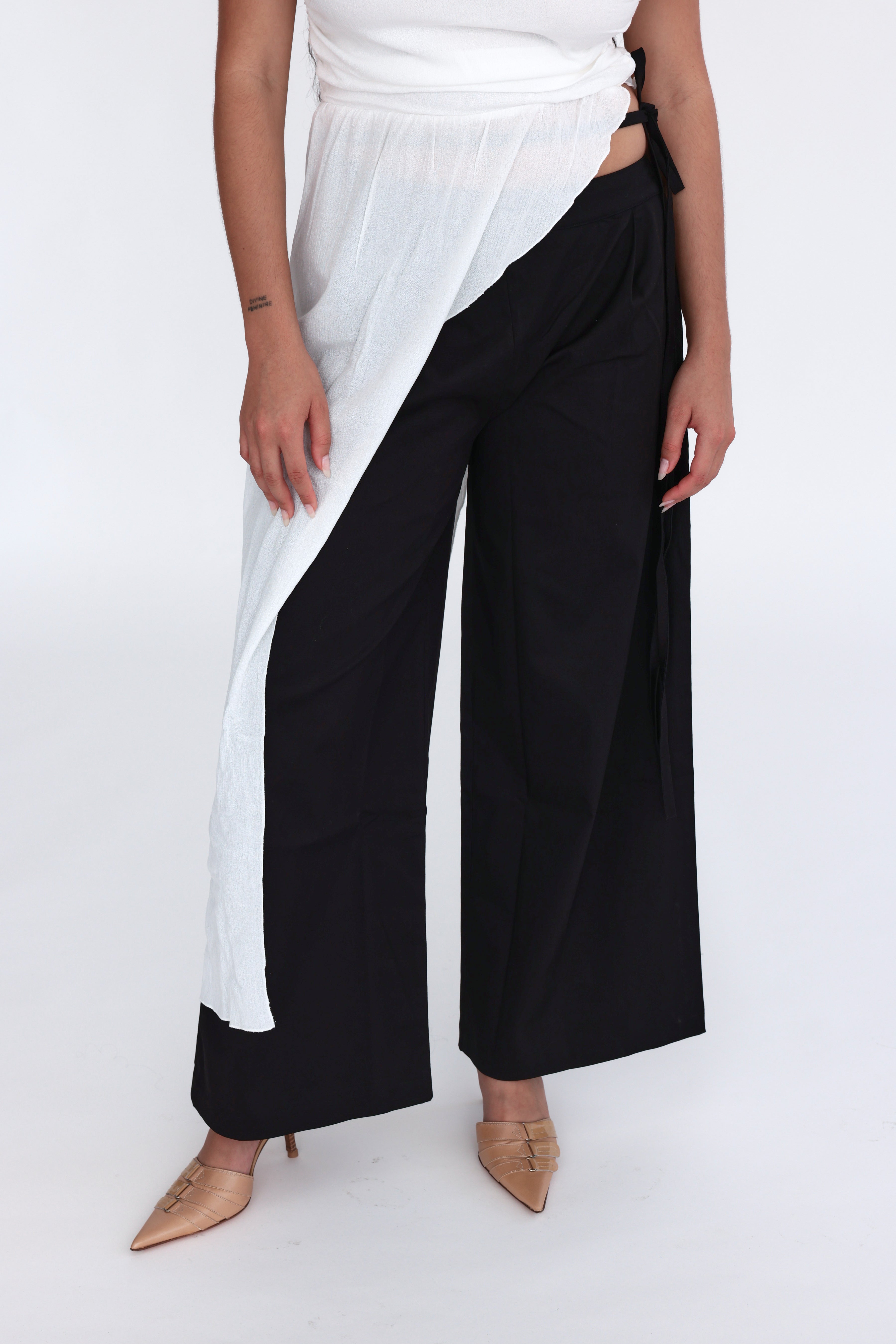 Karina Trousers Designation Official
